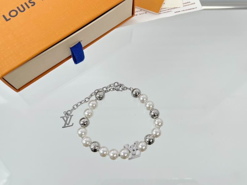 LV Bracelet 03lyr414